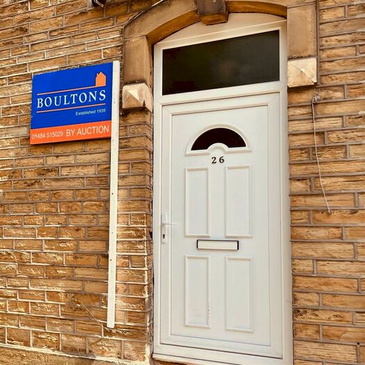 2 Bedroom Terraced House For Sale In Whitegate Road, Newsome, Huddersfield, HD4