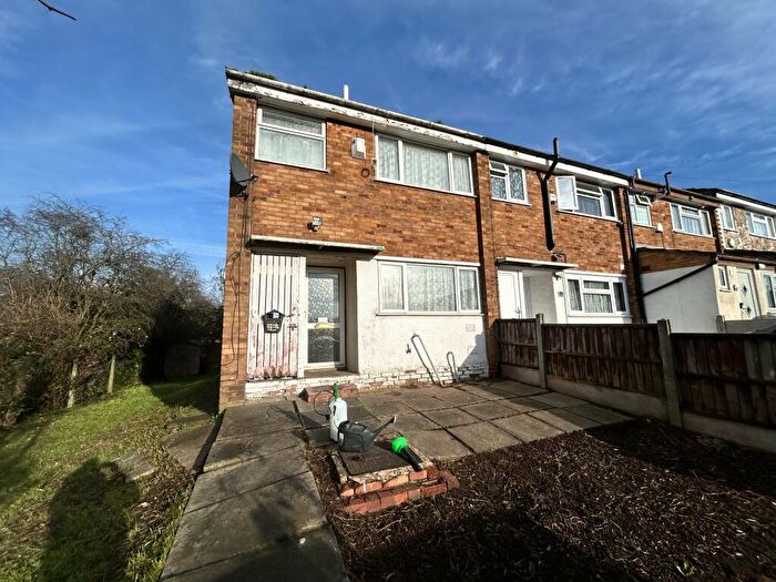 3 Bedroom House To Rent In Wood Green Road, Leicester, LE4