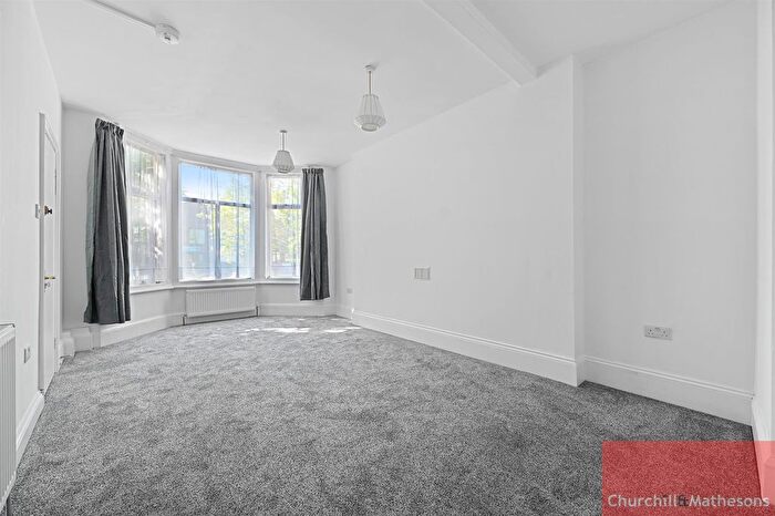 2 Bedroom Flat To Rent In Church Road, Harlesden, NW10