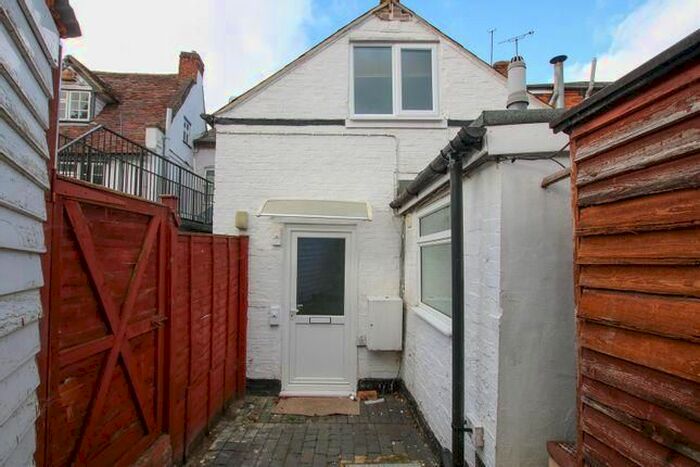 1 Bedroom Property To Rent In High Street, Winslow, Buckingham, MK18