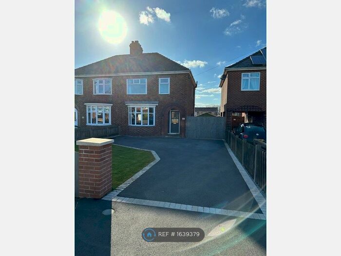 3 Bedroom Semi-Detached House To Rent In Flixborough Road, Burton-Upon-Stather, Scunthorpe, DN15
