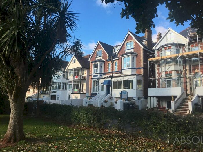 1 Bedroom Flat To Rent In Youngs Park Road, Paignton, Devon, TQ4