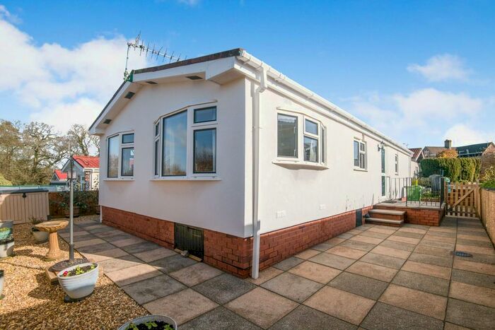 2 Bedroom Property For Sale In The Bramleys, Otter Valley Park, Honiton, EX14