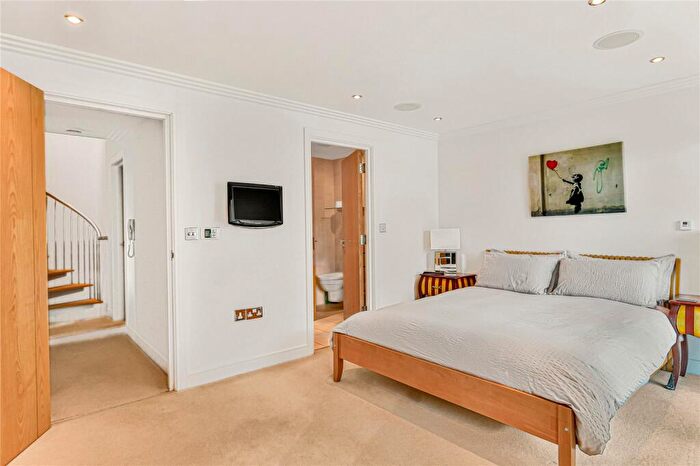 3 Bedroom Terraced House For Sale In Durrant Road, Lower Parkstone, Poole, Dorset, BH14
