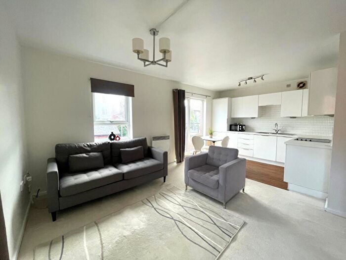 1 Bedroom House To Rent In The Boulevard, Mancehester, M20