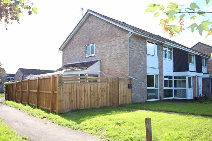 2 Bedroom End Of Terrace House For Sale In Firework Close, Warmley, Bristol, BS15