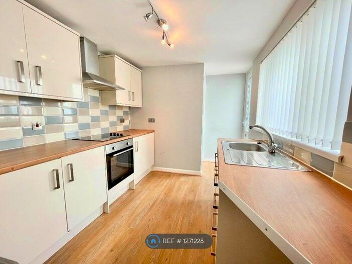 2 Bedroom Terraced House To Rent In Broad Street, Merthyr Tydfil, CF48