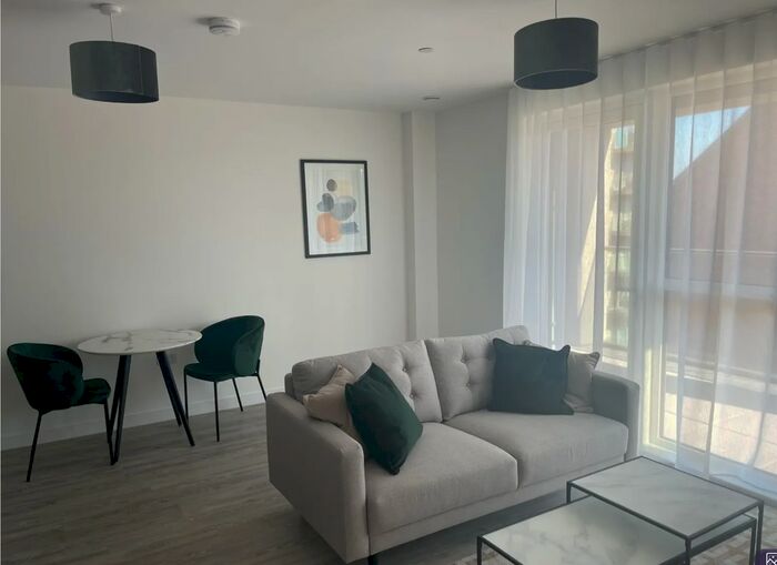 1 Bedroom Flat To Rent In Thunderer Street, London, E13