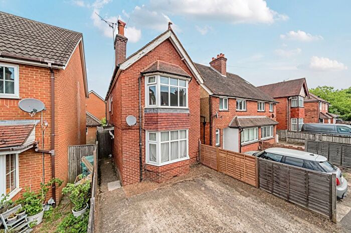 3 Bedroom Detached House For Sale In Recreation Road, Guildford, GU1
