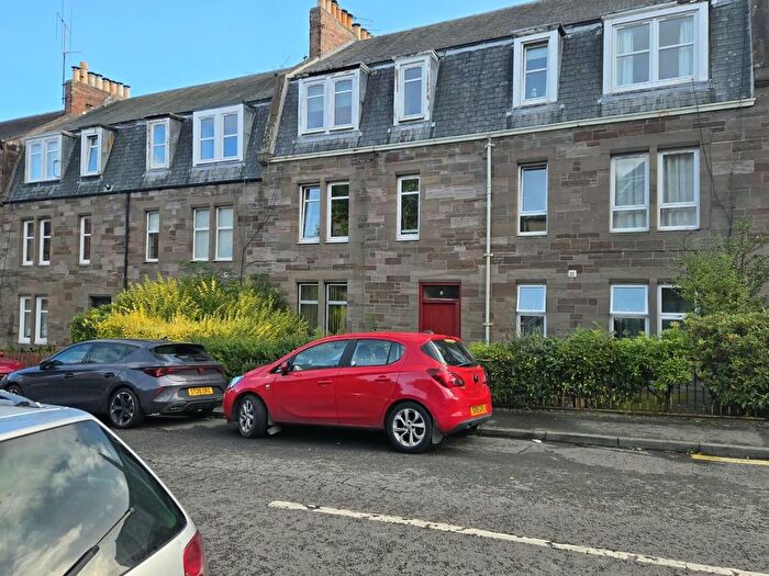 1 Bedroom Flat To Rent In Hawarden Terrace, Perth, PH1