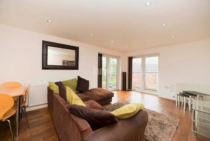 2 Bedroom Flat To Rent In Charlton Court, Manor Park, Benton, NE7
