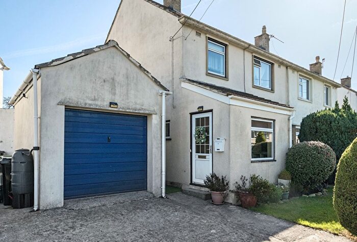 3 Bedroom Semi-detached House For Sale In Wesley Avenue, Westfield, Radstock, Somerset, BA3