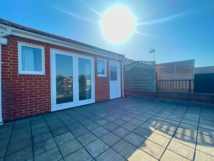 2 Bedroom Flat To Rent In Malthouse Lane, Fareham, PO16