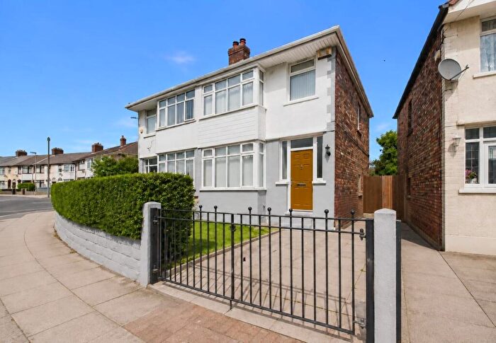 3 Bedroom Semi Detached House For Sale In Birchfield Road, Edge Hill, L7