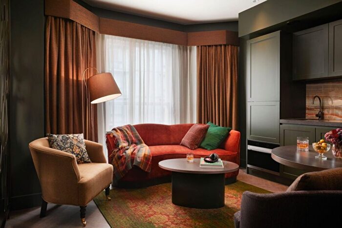 Studio To Rent In Greater Club Original, The Other House, SW7