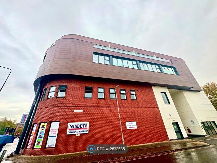 1 Bedroom Flat To Rent In Lewis Street, Cardiff, CF11