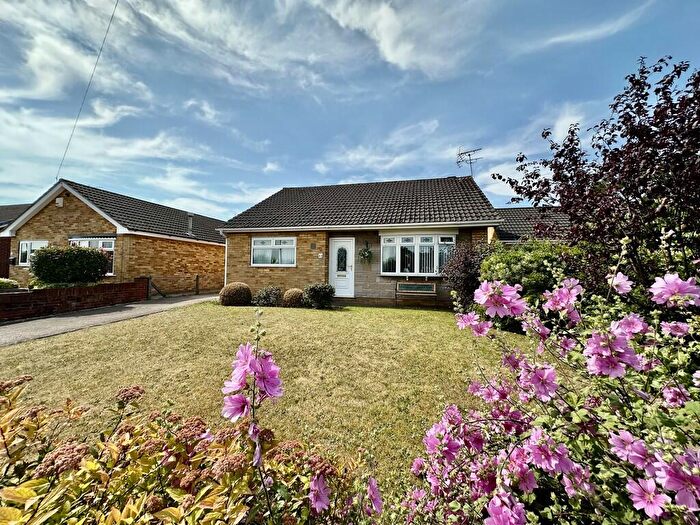 3 Bedroom Detached Bungalow For Sale In Hatfield Lane, Barnby Dun, Doncaster, DN3
