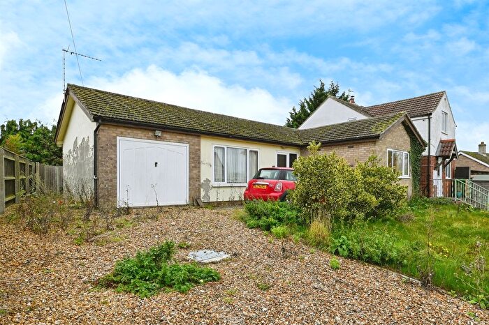 2 Bedroom Detached Bungalow For Sale In Low Road, Walpole Cross Keys, King's Lynn, PE34