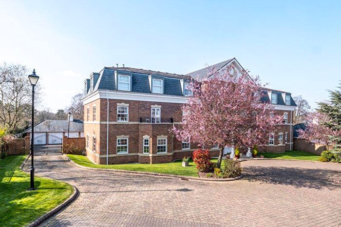 2 Bedroom Flat For Sale In Beech House, Lady Aston Park, Four Oaks, Sutton Coldfield, B74