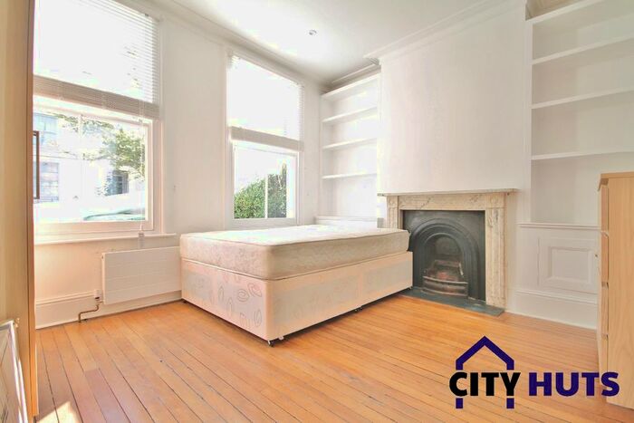 5 Bedroom Terraced House To Rent In Leighton Road, Kentish Town, NW5