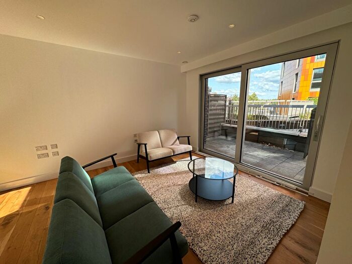 2 Bedroom Flat To Rent In Bywell Place, London, E16