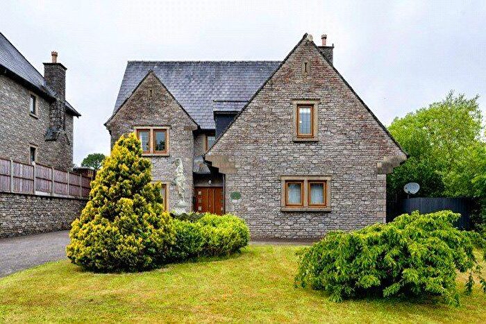 5 Bedroom Detached House For Sale In Y Garreg Lwyd, Llanedi, Pontarddulais, Swansea, SA4