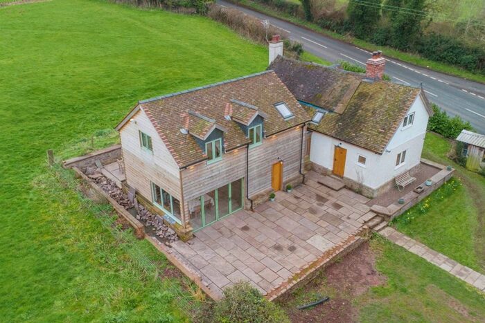 4 Bedroom Property For Sale In ., Clehonger, Hereford, HR2