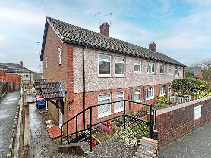 3 Bedroom Flat For Sale In The Hollow, King Street, Dawley, Telford, TF4