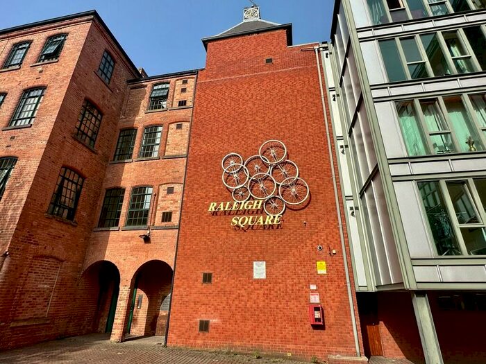 2 Bedroom Apartment To Rent In Raleigh Square, Raleigh Street, Arboretum, NG7