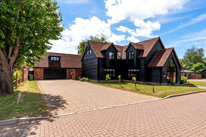 4 Bedroom Detached House For Sale In Cookes Meadow, Northill, SG18