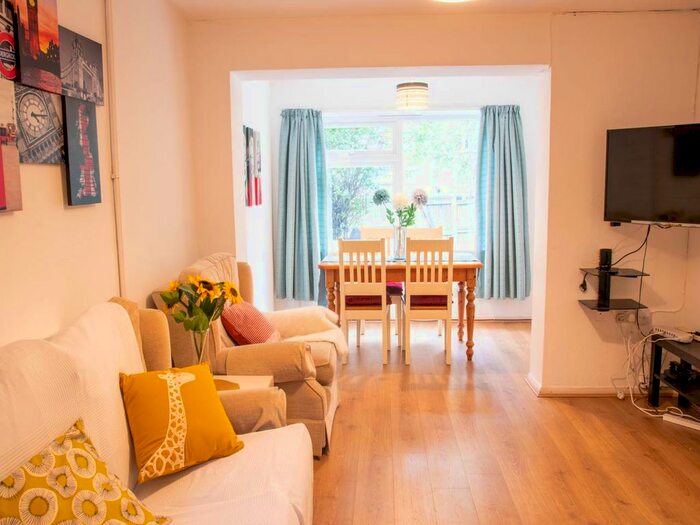 4 Bedroom Property To Rent In Downs Road, Canterbury, Kent CT2