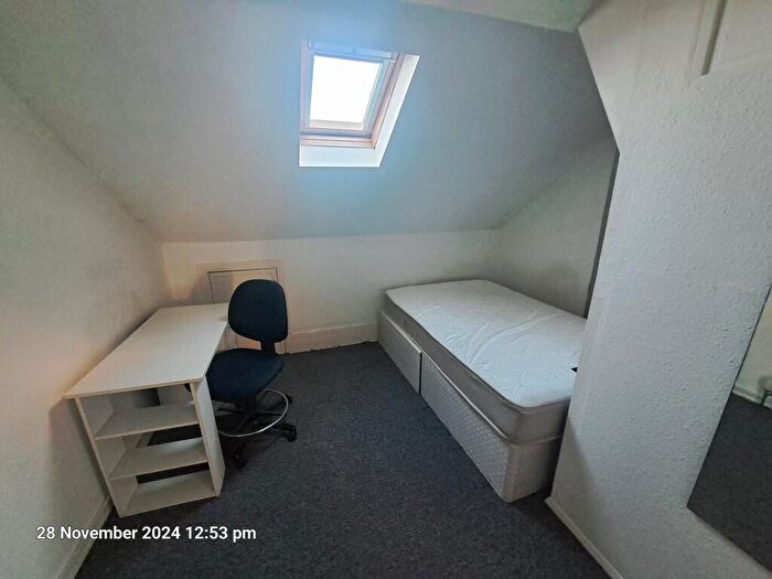 1 Bedroom Maisonette To Rent In Castle Road, Southsea, Hants, PO5