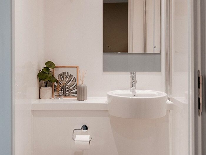 1 Bedroom Flat To Rent In Ruby Street, London, SE15