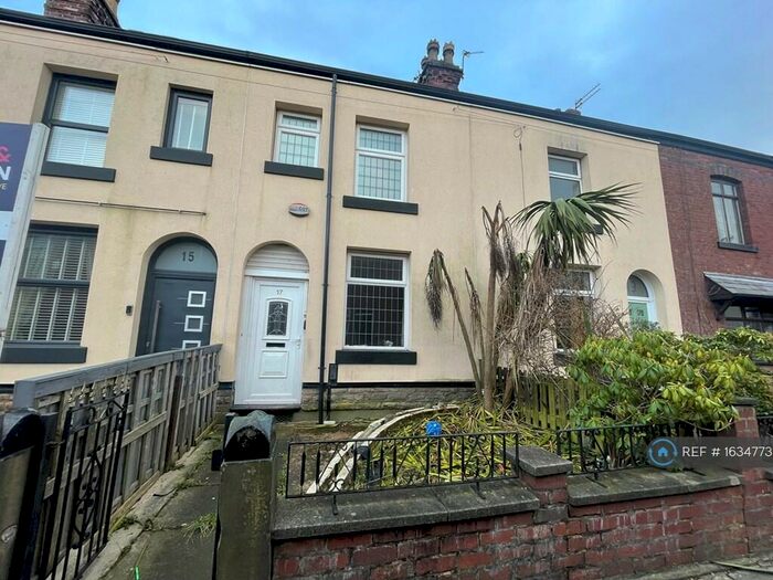 3 Bedroom Terraced House To Rent In Hampden Street, Heywood, OL10