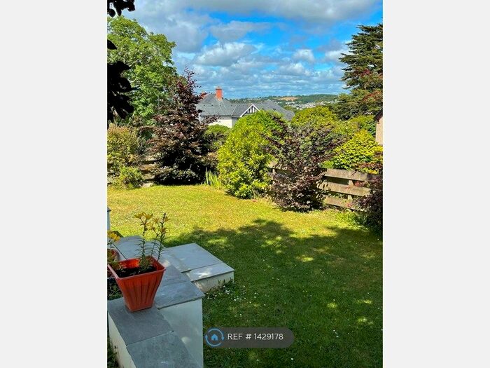 2 Bedroom Semi-Detached House To Rent In Headland House, Truro, TR1