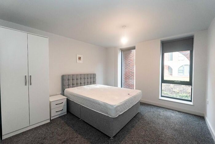 2 Bedroom Apartment To Rent In Neptune Place, Liverpool, Merseyside, L8