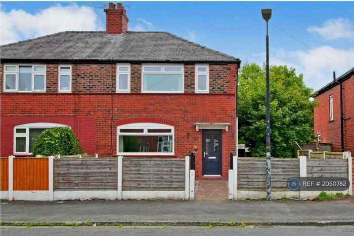 3 Bedroom Semi-Detached House To Rent In Royton Avenue, Sale, M33