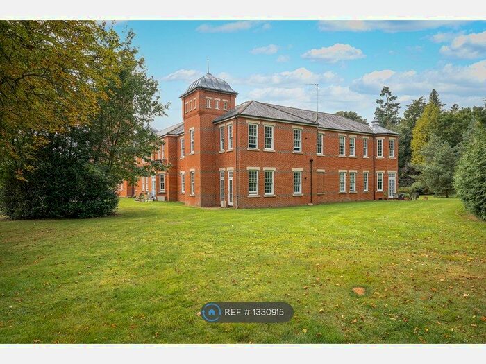 2 Bedroom Flat To Rent In Napsbury Park, London Colney, St.Albans, AL2