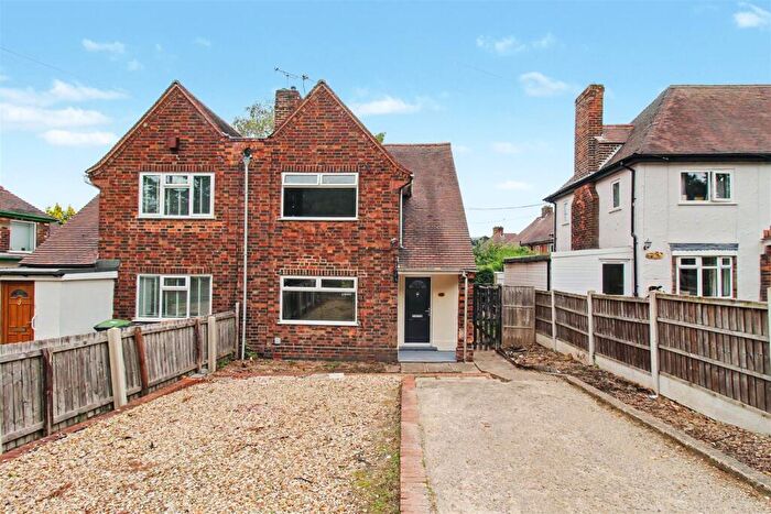 3 Bedroom Semi-Detached House To Rent In Wollaton Road, Beeston, Nottingham, NG9