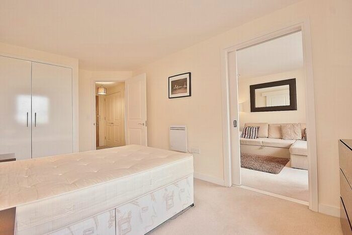 1 Bedroom Flat To Rent In Reed House, Durnsford Road, Wimbledon, SW19
