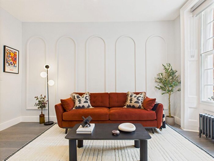 2 Bedroom Town House To Rent In Ganton Street, Soho, W1F