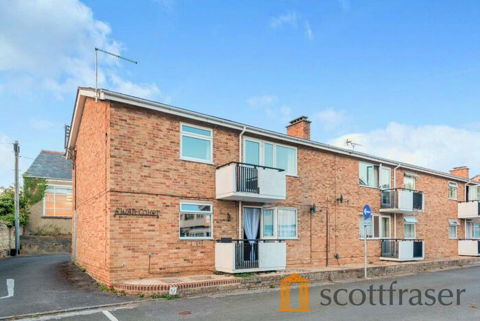 2 Bedroom Apartment To Rent In Swan Street, Eynsham, OX29