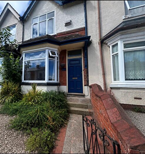3 Bedroom Terraced House To Rent In Park Road, Smethwick, B67
