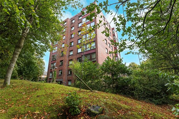 1 Bedroom Flat For Sale In Cleveden Drive, Kelvinside, Glasgow, G12
