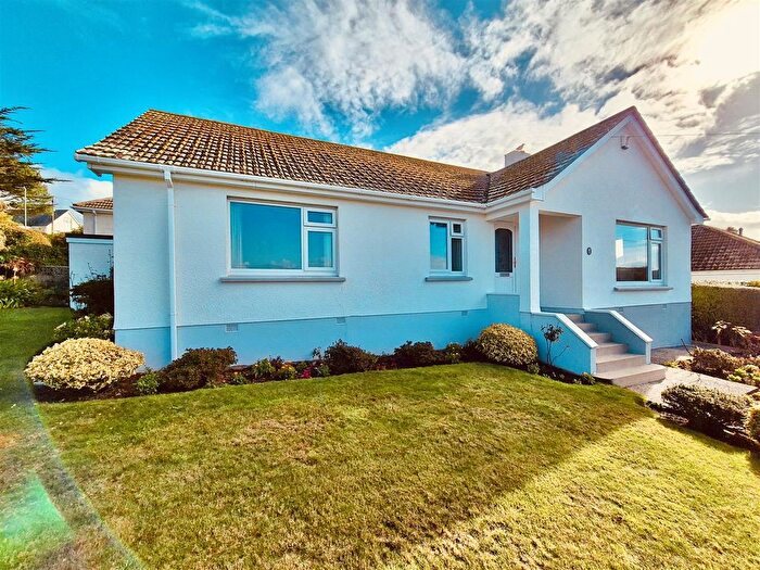 3 Bedroom Detached Bungalow For Sale In Methleigh Parc, Porthleven, TR13
