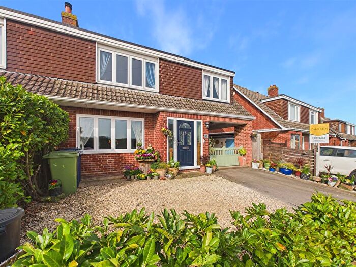 4 Bedroom Semi Detached House For Sale In Oldbury Orchard, Churchdown, Gloucester, GL3