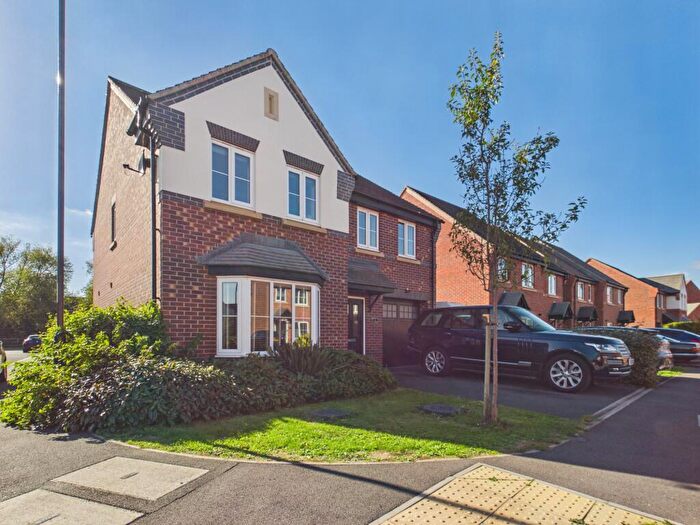 4 Bedroom Detached House For Sale In Oakham Road, Littleover, DE23