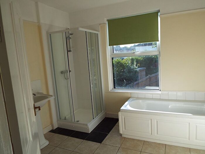5 Bedroom Property To Rent In Portswood Road, Southampton, SO17