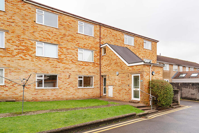 2 Bedroom Flat For Sale In Charlton Mead Court, Brentry, BS10