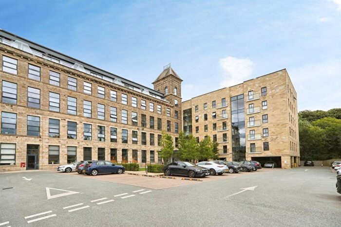 1 Bedroom Apartment For Sale In Low Lane, Horsforth, Leeds, LS18
